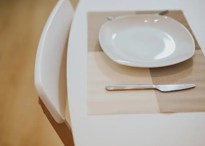 Stephanie Daire Larnaca