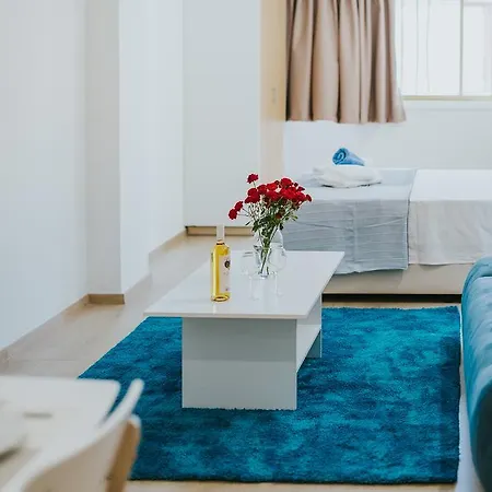 Stephanie Apartmán Larnaca
